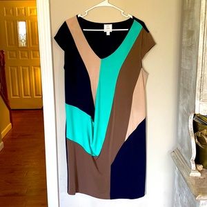 Suzi Chin for Maggy Boutique Women’s Dress size 14 Color block EUC beautiful